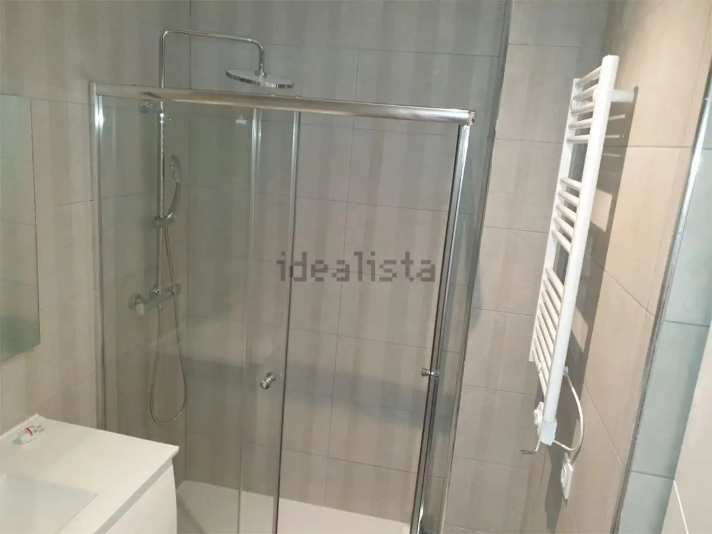 Piso en venta en Calle de la Garganta de Aísa, 34, Numancia Baño de Piso en venta en Madrid con Aire acondicionado y Calefacción