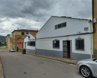 Vista exterior de Local en venda en Ólvega