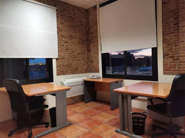 Oficina en Alquiler en Avinguda dels Alps, 48 en Almeda - El Corte Inglés