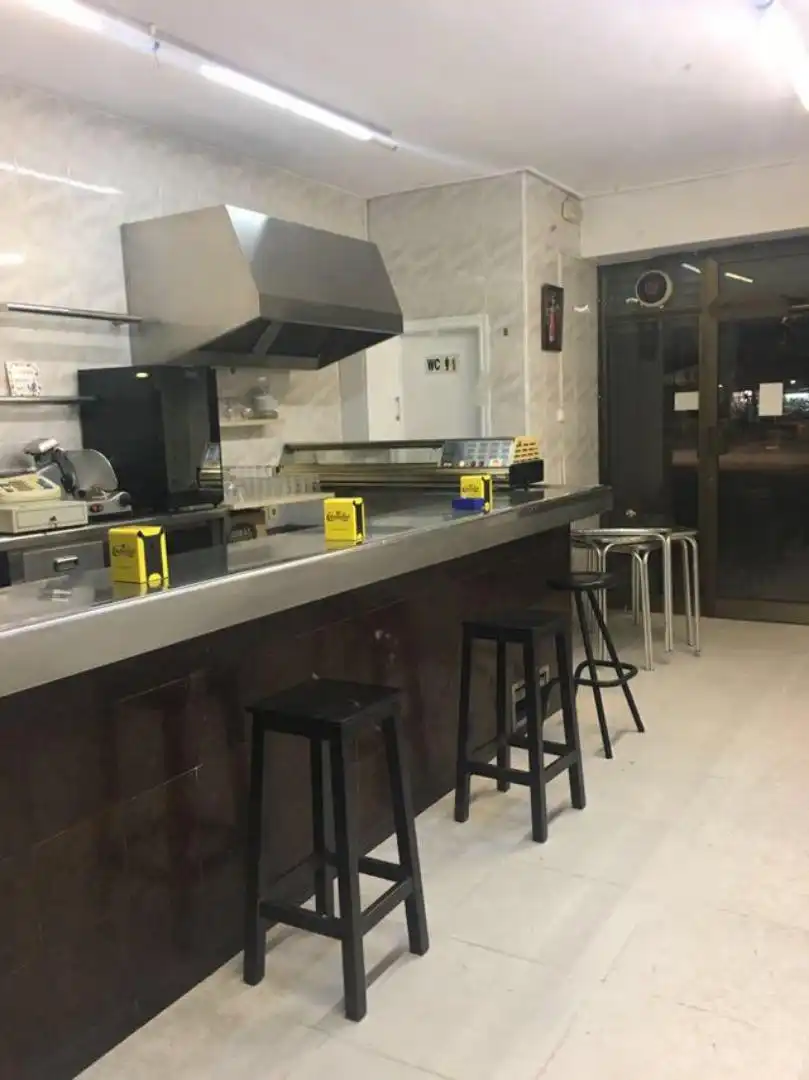 Local en venta en Carrer del Xaloc, 1, La Mina Cocina de Local en venta en Sant Adrià de Besòs