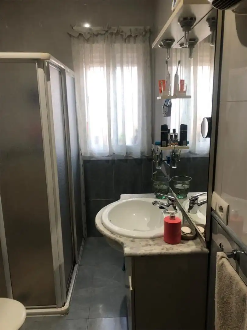 Planta baja en venta en Calle Parras, 13, Hornachos Baño de Planta baja en venta en Hornachos con Aire acondicionado, Calefacción y Terraza