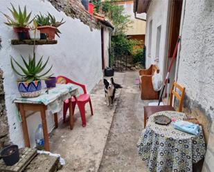 Vista exterior de Casa o xalet en venda en Aller amb Terrassa