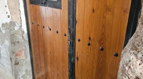 Foto 3 de Casa adosada en venta en Calle la Meca, 4, Graus, Huesca