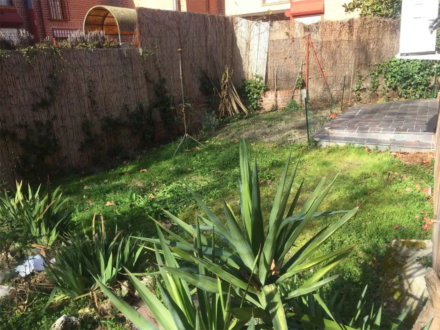 Habitación en Avenida de Logroño, 11, Alameda de Osuna Jardín de Casa o chalet para compartir en Madrid con Calefacción, Jardín privado y Terraza