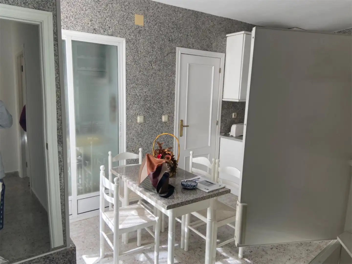 Piso en venta en Calle Jacinto Higueras, 2, Los Villares Habitación de Piso en venta en Los Villares con Calefacción, Amueblado y Balcón