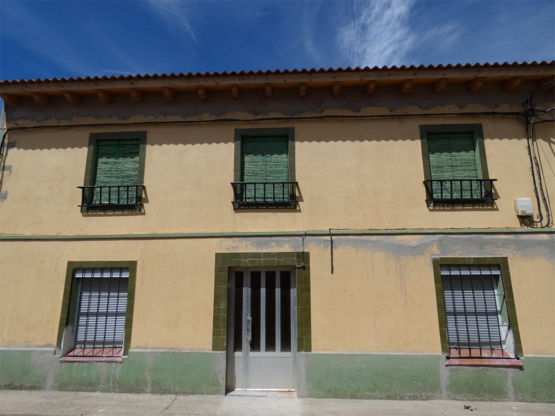 Vista exterior de Casa adosada en venda en Villavicencio de los Caballeros