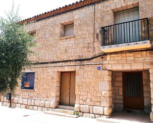 Exterior view of Single-family semi-detached for sale in Sariñena  with Terrace and Balcony