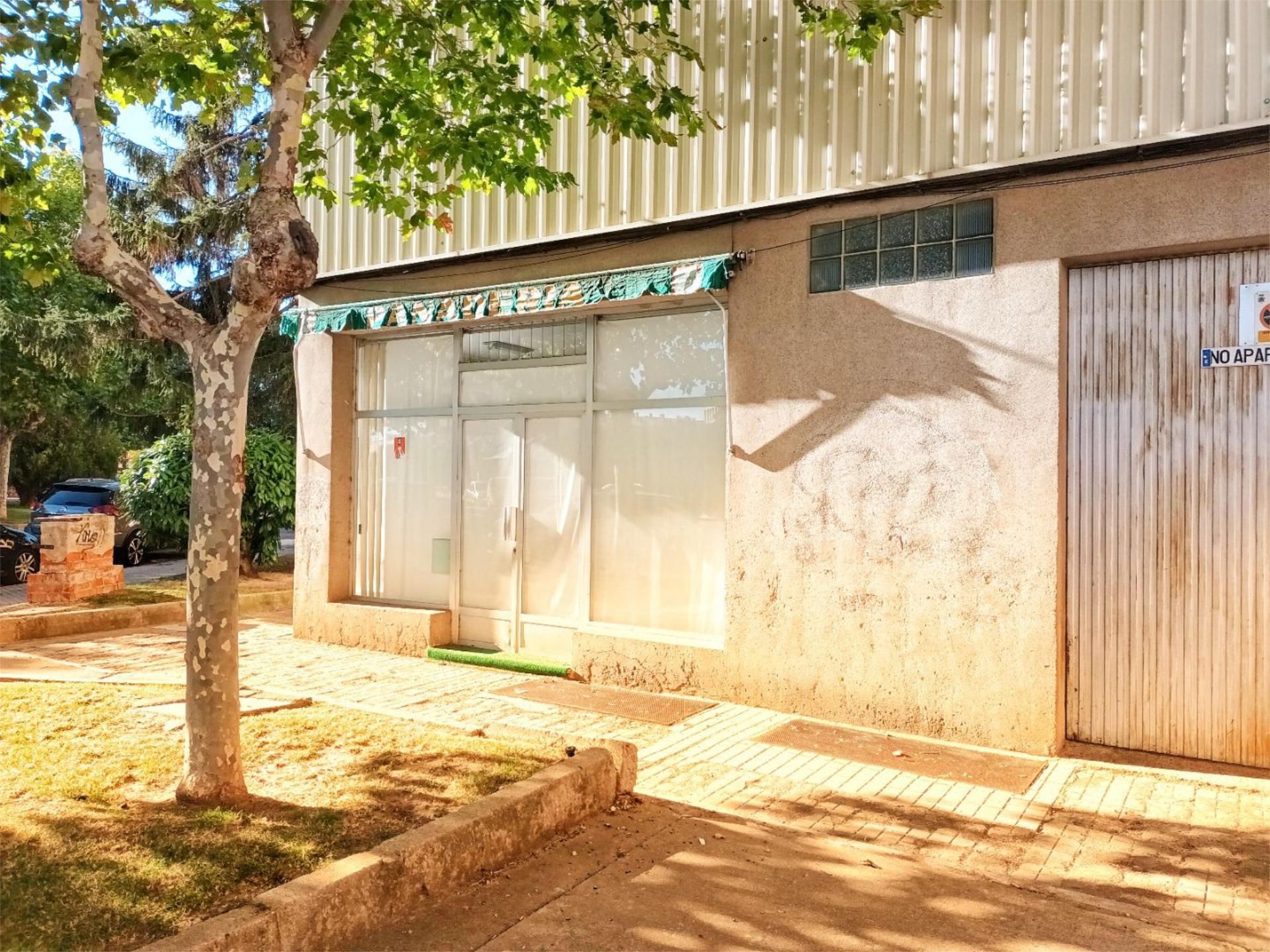 Exterior view of Premises for sale in Aranda de Duero
