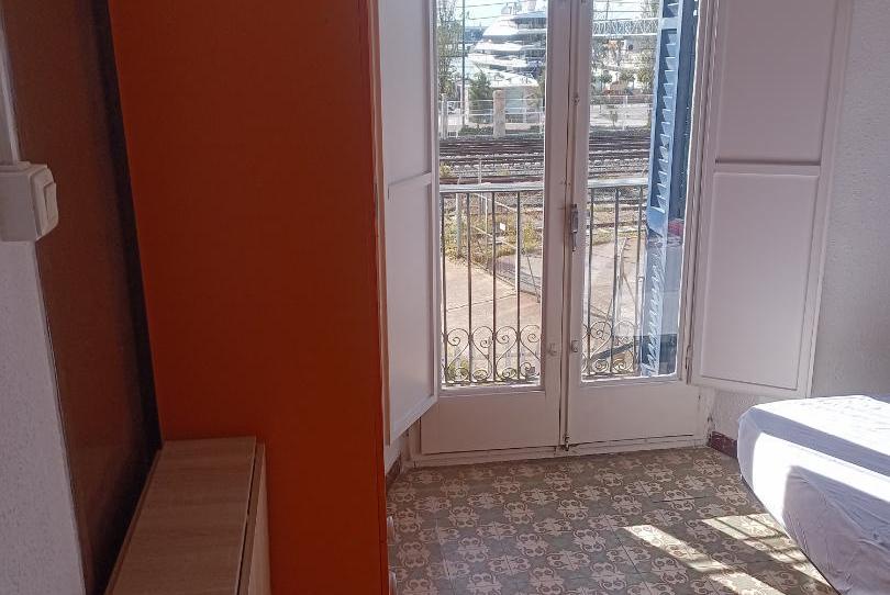 Flat to share in Carrer del Mar, 22, Barris Marítims, Tarragona Capital - image 1 Photo 1 of Flat to share in Carrer del Mar, 22, Barris Marítims, Tarragona Capital