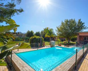 Jardí de Finca rústica en venda en Alhaurín de la Torre amb Aire condicionat, Terrassa i Piscina