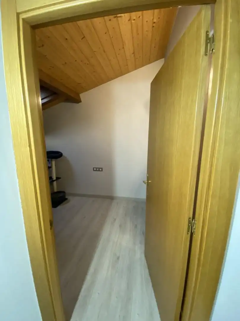 Maisonette zum Verkauf in Oyón-Oion mit Klimaanlage, Heizung und Parkett