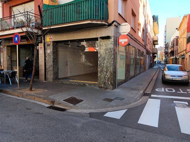 Local comercial en Venta en Carrer de Joan Prim, 102 en Joan Prim