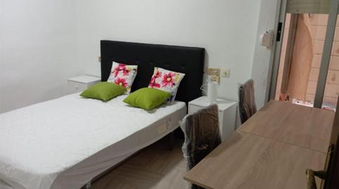 Photo 2 of Flat to share in Avinguda del Doctor Peset Aleixandre, 112, Barrio de Benicalap, Valencia