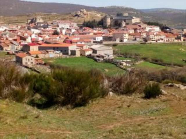 Terreno en Venta en Navalperal de Pinares