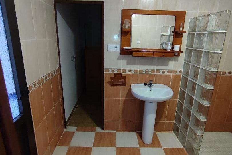 Foto 1 de Planta baixa en venda a Calle Santa Rita, 3, Solana de los Barros, Badajoz