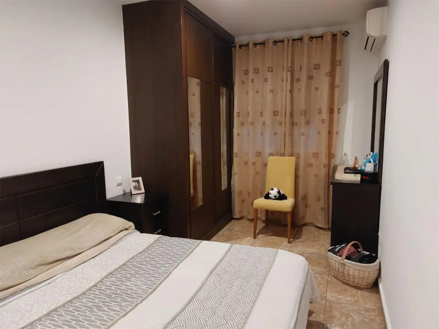 Schlafzimmer von Wohnung zum Verkauf in Moraleja mit Klimaanlage und Möbliert
