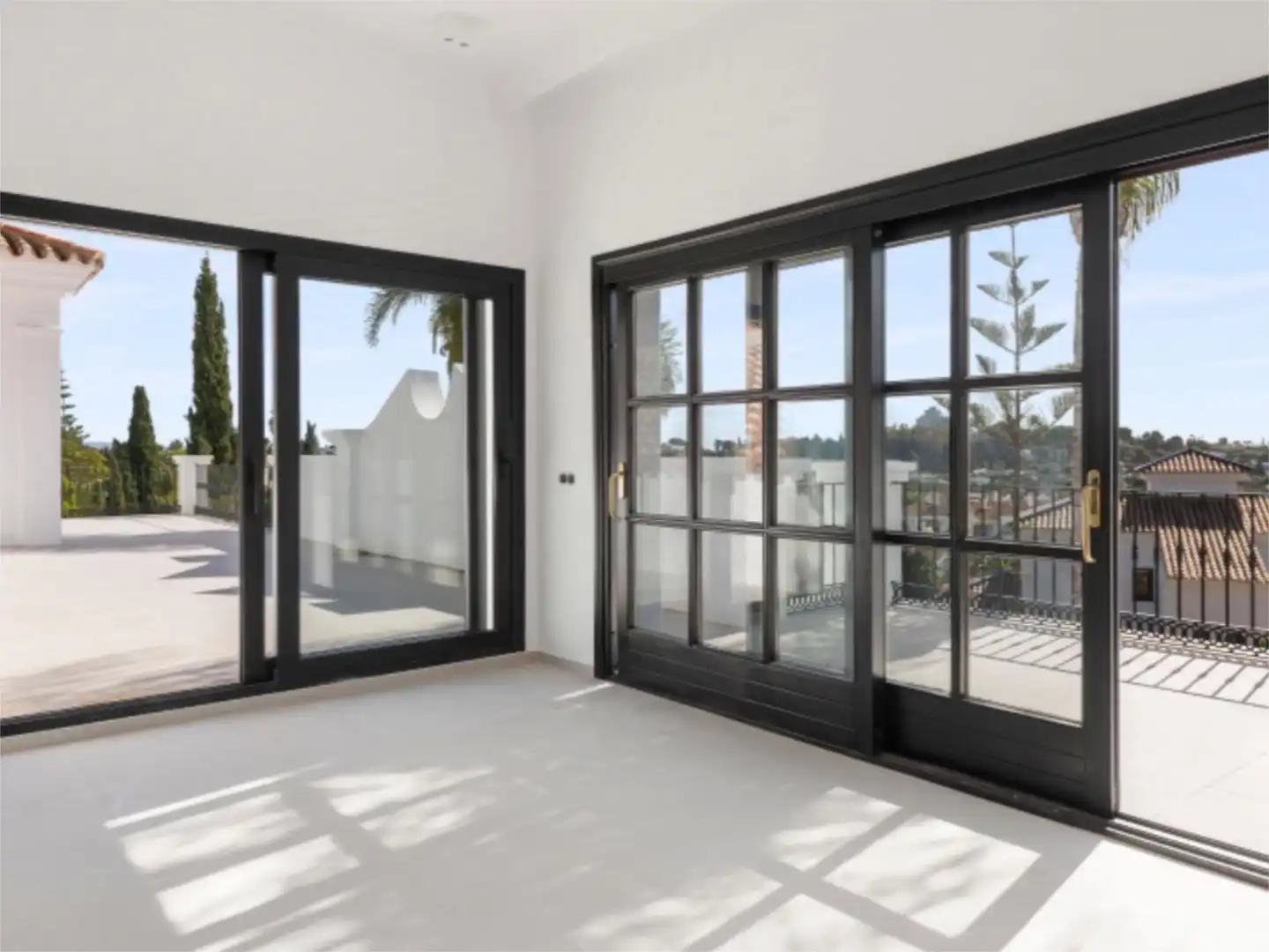 Casa o xalet en venda a Urbanización Zarza del Paraíso, 4, Paraiso - Barronal Terrassa de Casa o xalet en venda en Estepona amb Aire condicionat, Terrassa i Piscina