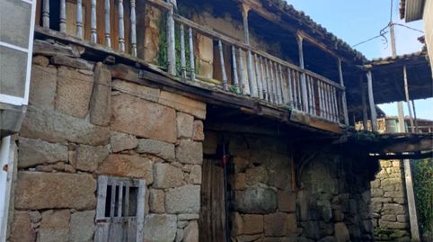 Foto 2 de Casa adosada en venta en Laioso, 23, Allariz, Ourense