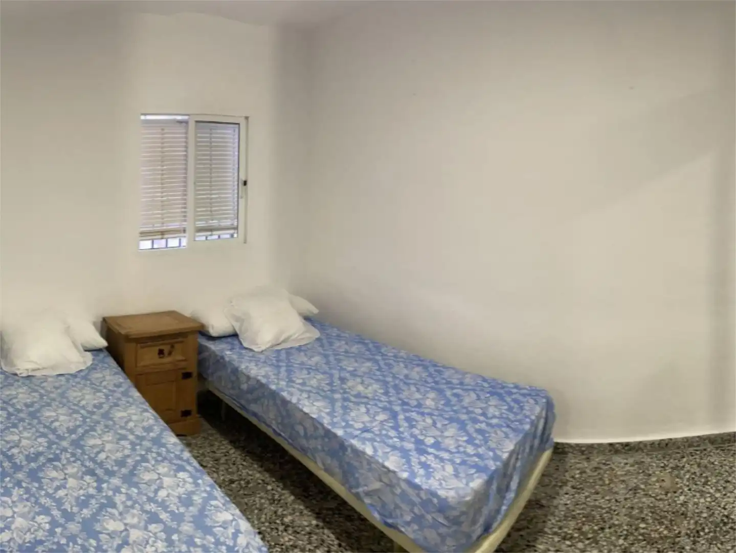 Casa adosada en venta en Travesia Pio XII, 123, Igualeja Habitación de Casa adosada en venta en Igualeja con Trastero, Amueblado y Balcón