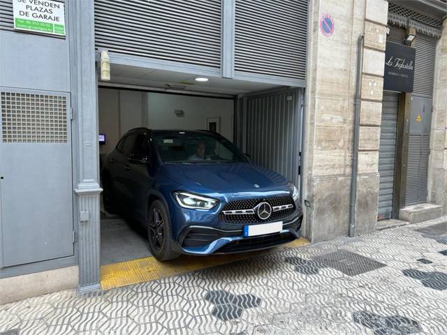 Garaje en Alquiler en Plaça de Marià Benlliure, 5-9 en Sant Francesc