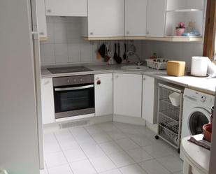 Kitchen of Flat to share in Oviedo 