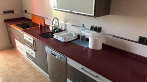 Foto 4 de Casa adosada en venda a Calle la Libertad, 4, Benamocarra, Málaga