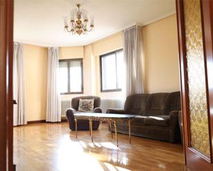 Living room of Flat for sale in  Logroño  with Heating, Parquet flooring and Terrace