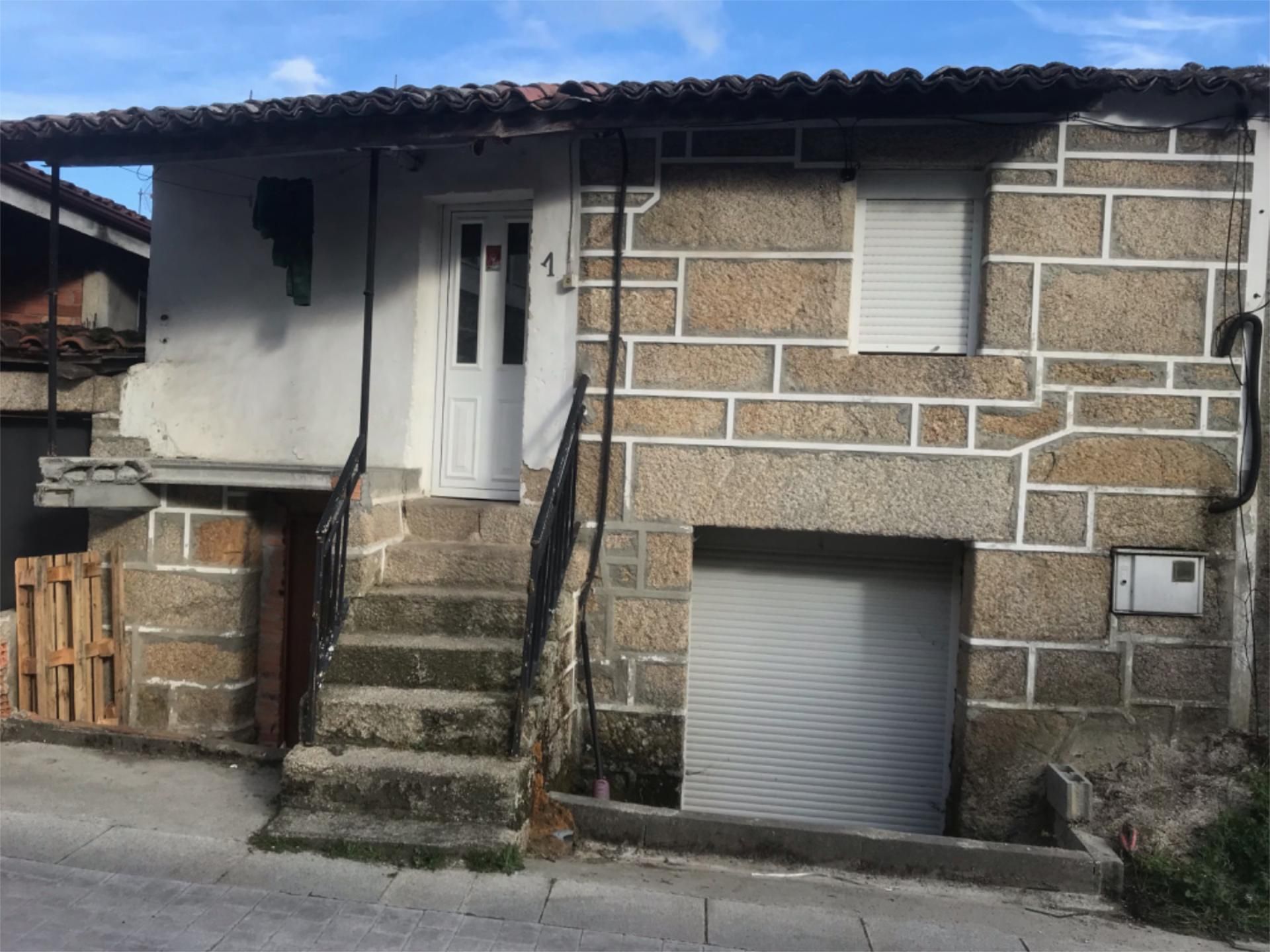 Exterior view of Country house for sale in Toén
