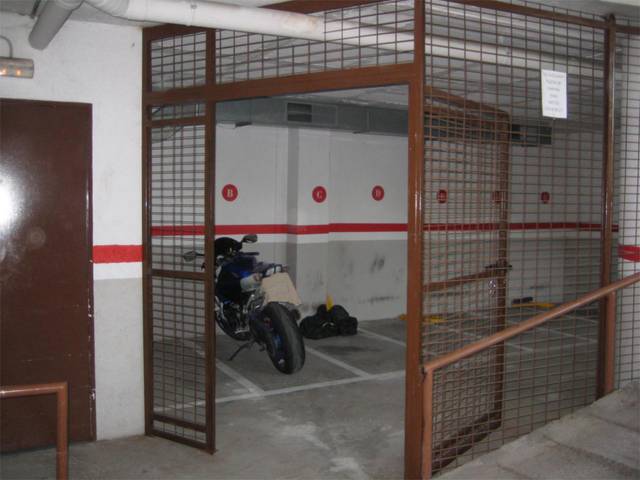 Garaje en Alquiler en Carrer Assumpta Trens, 19 en Sant Julià