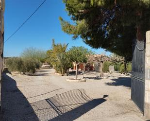 Vista exterior de Casa o xalet en venda en Monforte del Cid amb Aire condicionat, Terrassa i Piscina