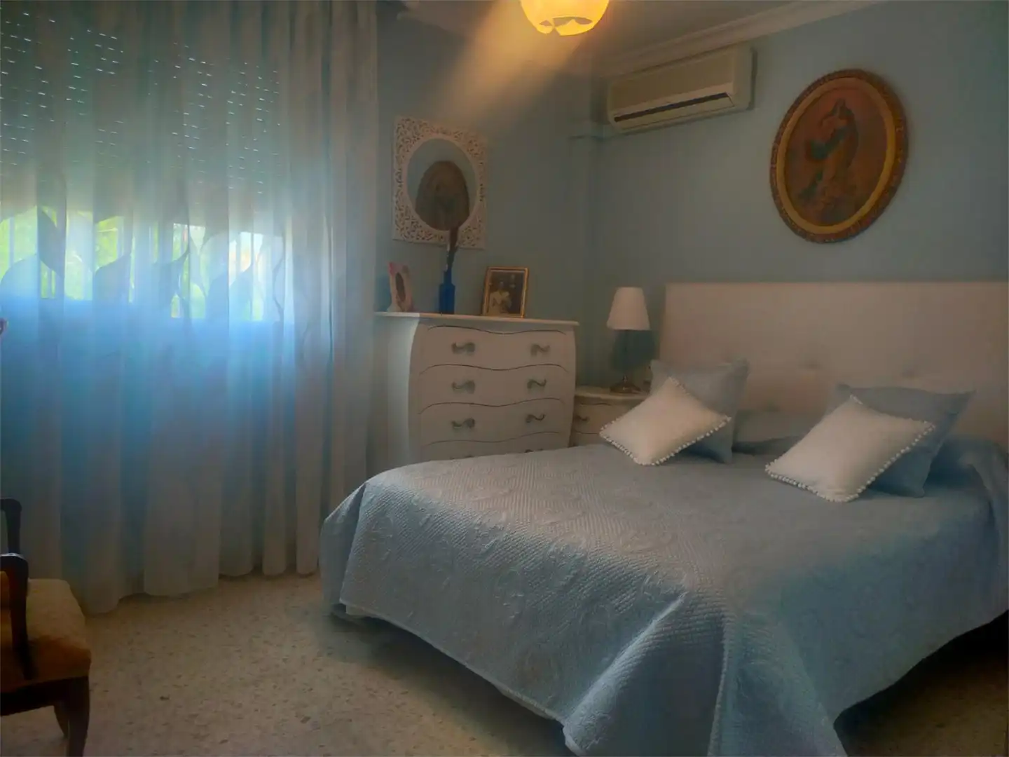 Habitación de Casa o chalet en venta en Alhaurín de la Torre con Aire acondicionado, Calefacción y Jardín privado
