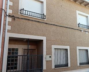 Exterior view of Single-family semi-detached for sale in Belinchón