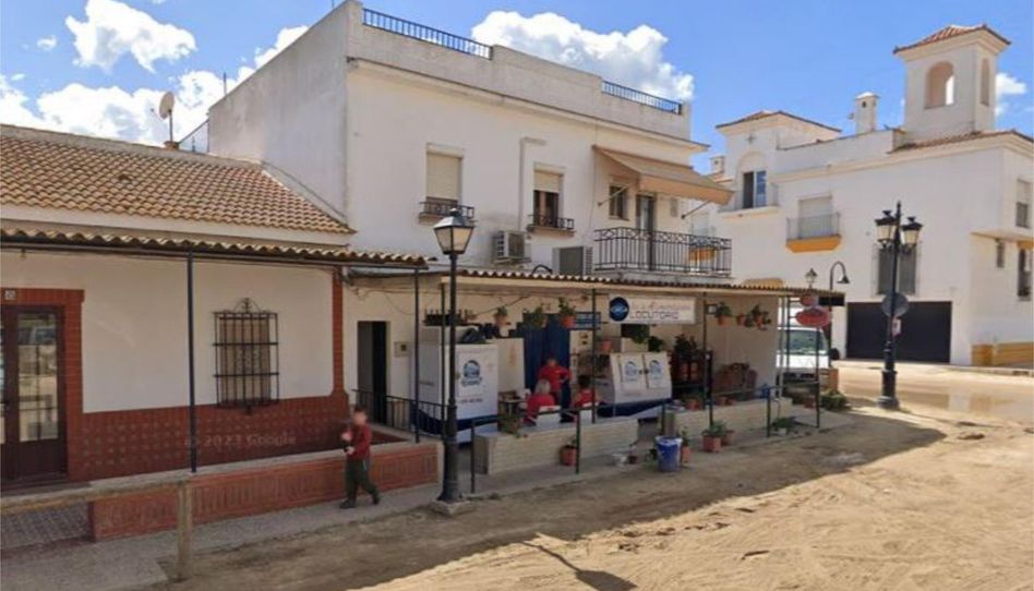 Casa adosada en venta en Calle Muñoz y Pavón, 45, El Rocío, Almonte - imagen 1 Foto 1 de Casa adosada en venta en Calle Muñoz y Pavón, 45, El Rocío, Almonte