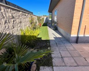 Terrassa de Casa o xalet en venda en Ávila Capital