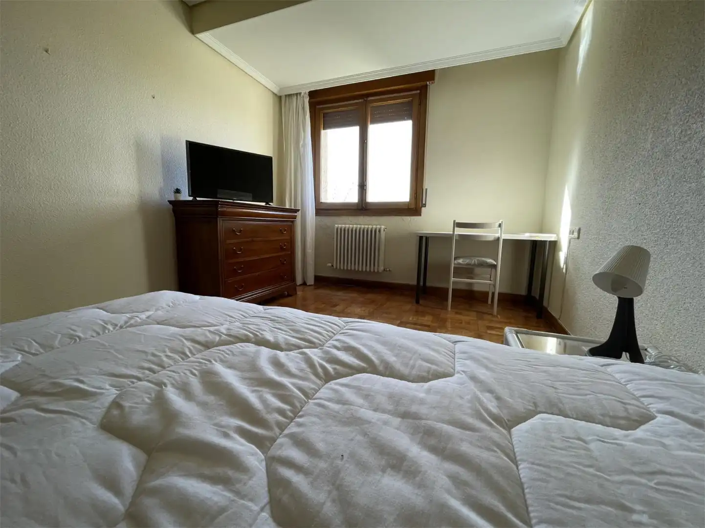 Habitación en Calle Mayor, 40, Tiebas-Muruarte de Reta Habitación de Piso para compartir en Tiebas-Muruarte de Reta con Calefacción, Jardín privado y Parquet