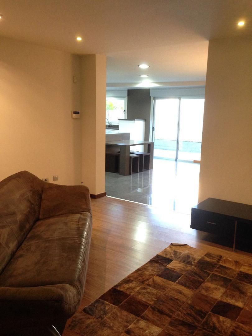 Sala d'estar de Casa o xalet en venda en Los Realejos amb Aire condicionat i Terrassa