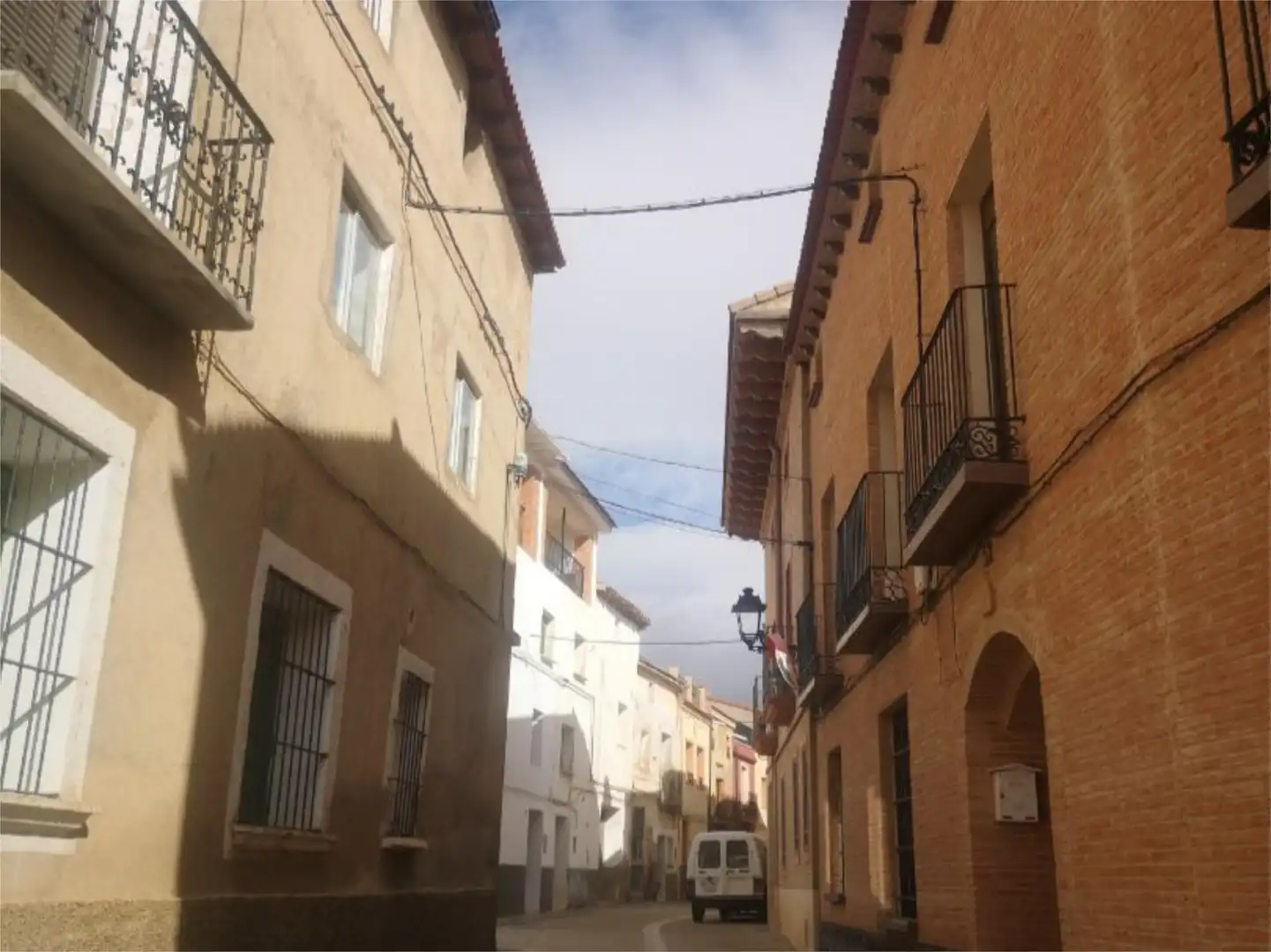 Casa adosada en venda a Calle Lacasa, 33, Encinacorba Vista exterior de Casa adosada en venda en Encinacorba