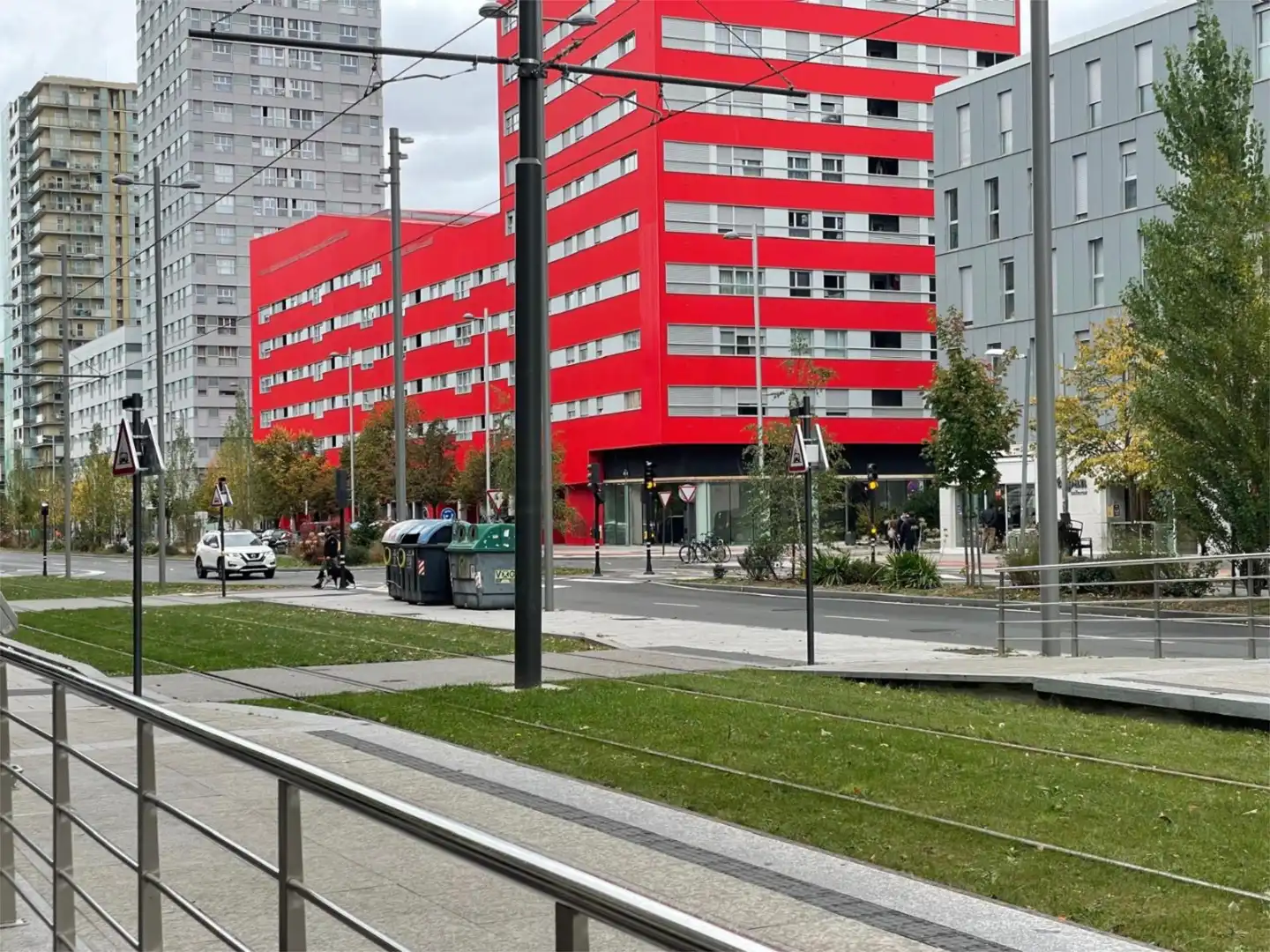 Commercial properties for rent in Bulevar de Salburua Kalea, 11, Salburua - Arantzabela Exterior view of Commercial properties for rent in Vitoria - Gasteiz