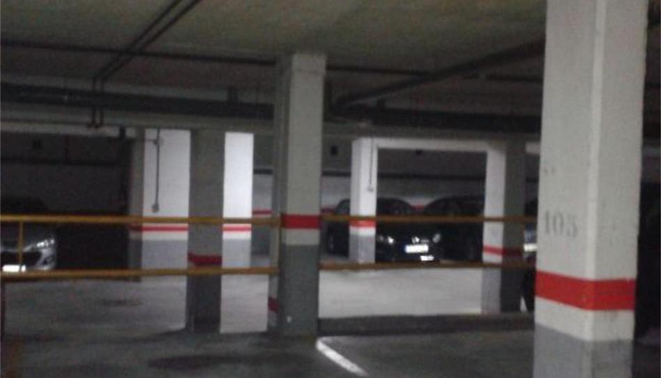 Garage to rent in Calle de Aquitania, 10, Arcos, Madrid - image 1 Photo 1 of Garage to rent in Calle de Aquitania, 10, Arcos, Madrid