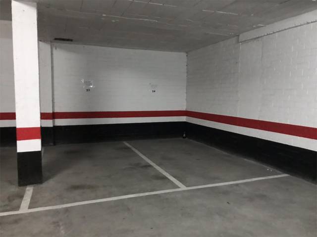 Garaje en Alquiler en Calle Iglesia, 12 en La Muela