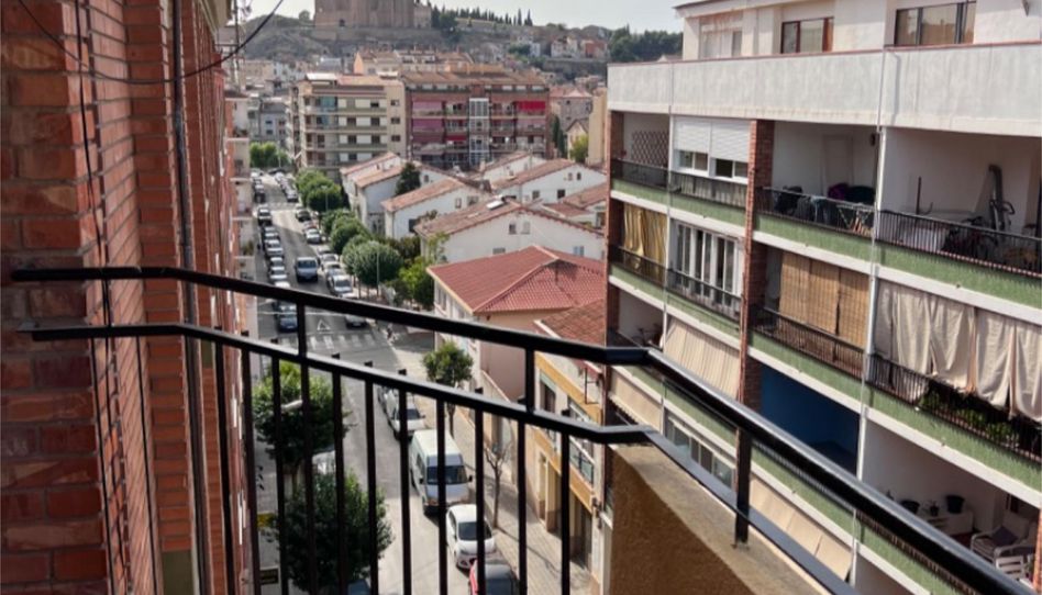 Pis en venda a Carrer del Pare Sanahüja, 30, Balaguer, Lleida - imatge 1 Foto 1 de Pis en venda a Carrer del Pare Sanahüja, 30, Balaguer, Lleida