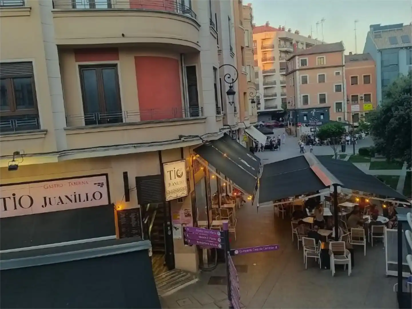 Piso en venta en Plaza Constitución, 6, Centro Vista exterior de Piso en venta en Aranda de Duero con Calefacción y Balcón
