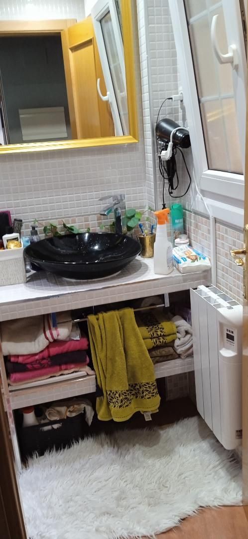 Bany de Pis en venda en El Álamo amb Aire condicionat