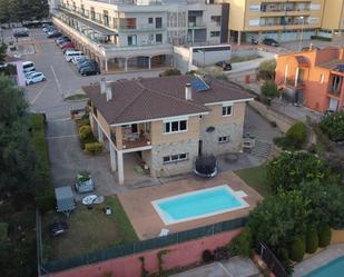 Swimming pool of House or chalet for sale in Girona Capital  with Air Conditioner, Terrace and Swimming Pool