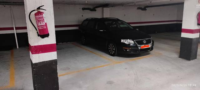 Garaje en Alquiler en Rúa Oslo, 14 en Elviña - A Zapateira