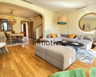 Living room of Single-family semi-detached for sale in San Miguel de Abona  with Air Conditioner, Terrace and Swimming Pool