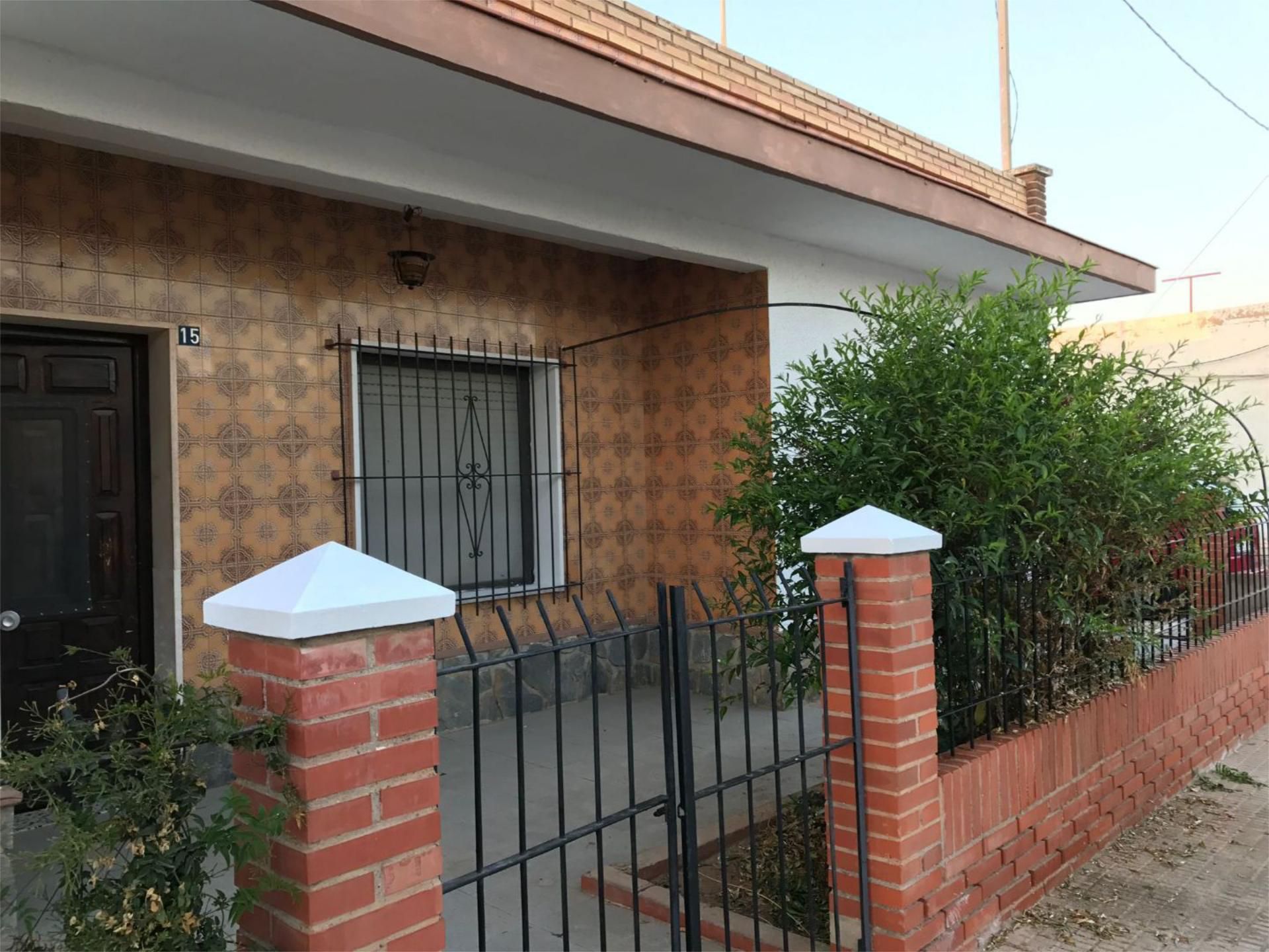 Casa adosada en venda a Calle Fernández Moratín, 15, Santa Ana