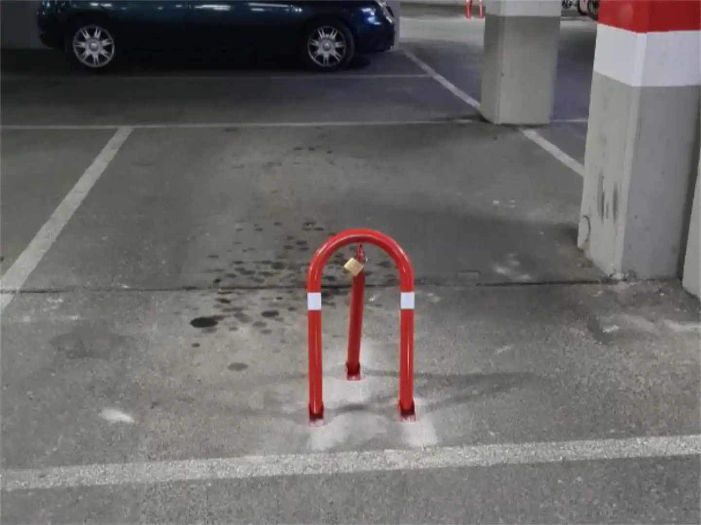 Parkplatz von Garage zur Miete in Elche / Elx