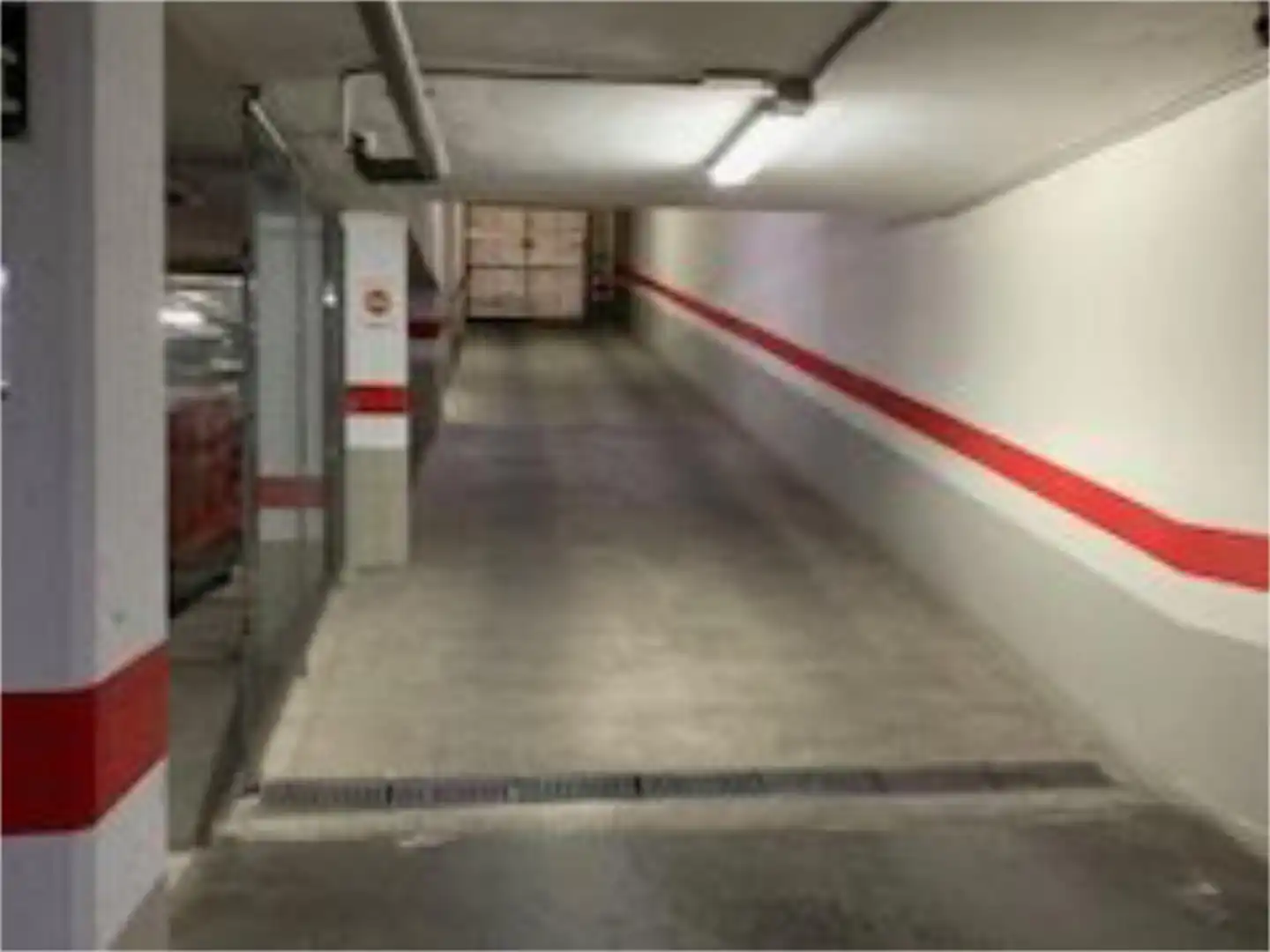 Parkplatz von Garage zur Miete in Elche / Elx