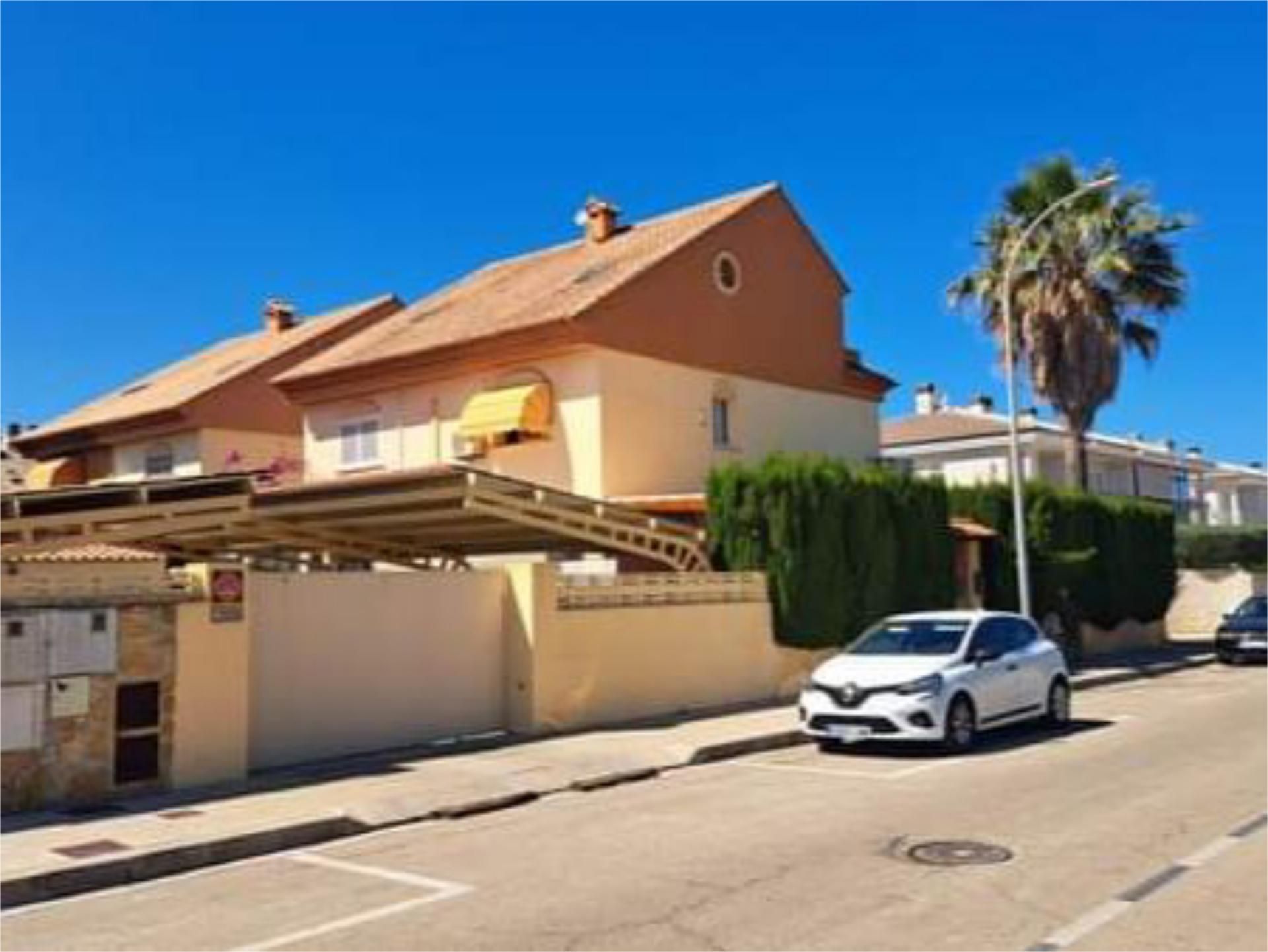 Casa adosada en venda a Avinguda d'Europa, 10, Park Nord - Casona